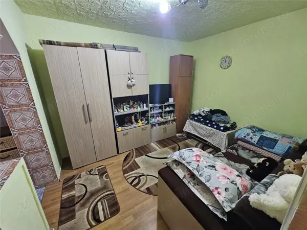 Resita, 2 Cam. Mobilat+Utilat, Parter, Micro 1 — fotografia 3