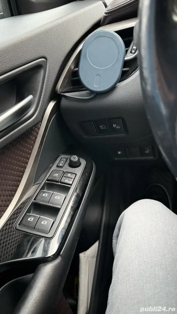TOYOTA C-HR 2018 — imagine 2