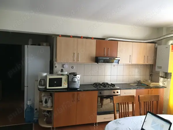 Vând apartament 3 camere, cărămidă, Bistrița — fotografia 3
