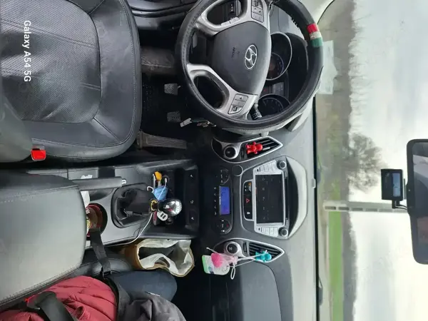 HYUNDAI ix35 2011 — imagine 4