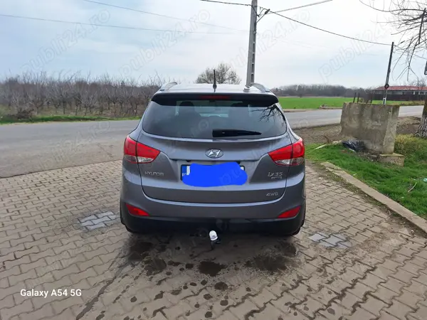HYUNDAI ix35 2011 — imagine 3