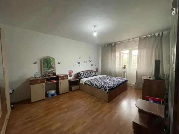 Apartament de vanzare, cu 2 camere, 49 mp, decomandat, Baia Mare — fotografia 1