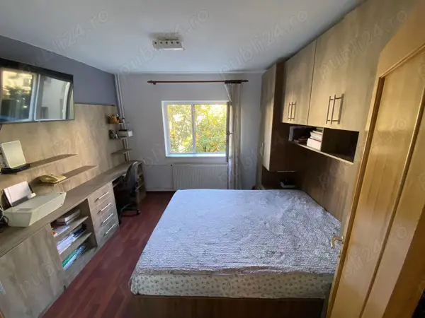 Apartament 3 camere, decomandat 79 mp total, etj 3 din 4, zona Drumul Sarii, 13 Septembrie — fotografia 3