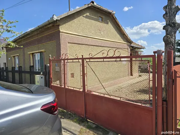 Vând casă 3 dormitoare în Tășnad