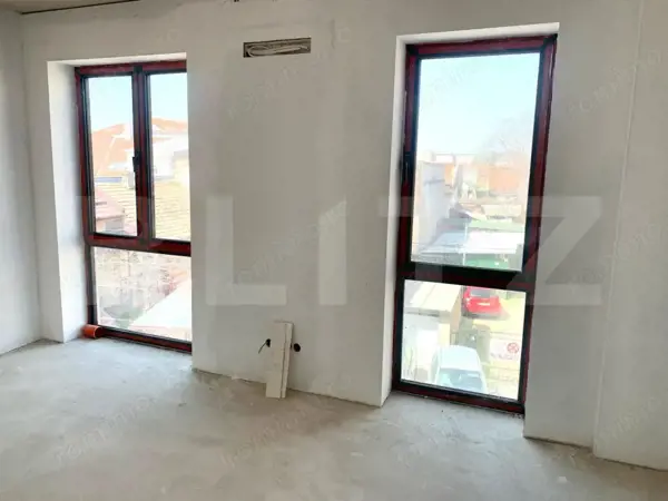 Apartament de vânzare, cu 2 camere, 57 mp, zonă ultracentrală — fotografia 2