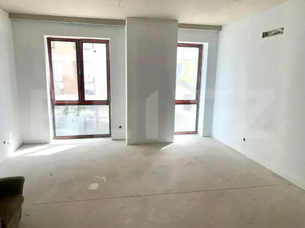 Apartament de vânzare, cu 2 camere, 57 mp, zonă ultracentrală — fotografia 1