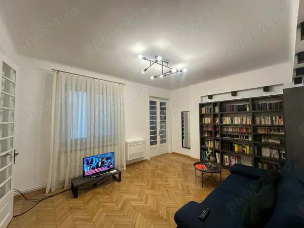 Piata Unirii 3 camere S+P+4+M renovat liber — fotografia 3