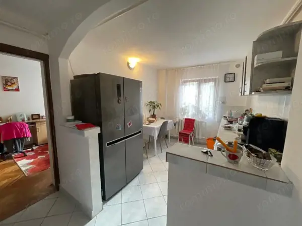Oportunitate, REDUCERE pret Apartament de vanzare cu 3 camere, 81 mp, zona Babes — fotografia 3