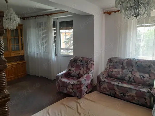 Apartament cu 3 Camere de Vânzare, Ultracentral, Alesd — fotografia 1