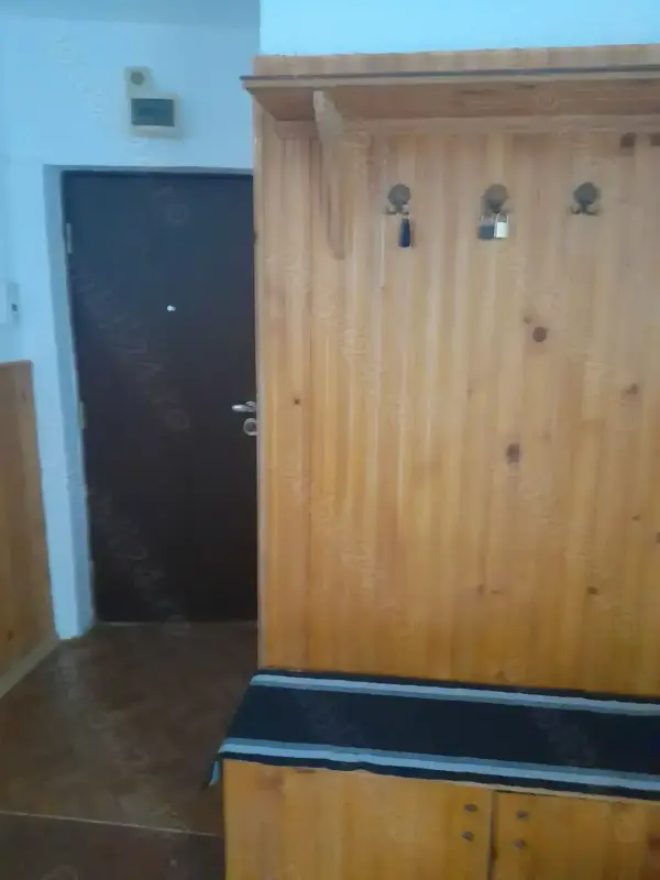Apartament cu 3 Camere de Vânzare, Ultracentral, Alesd — fotografia 3