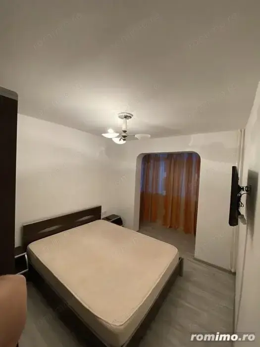 Apartamentul este situat pe Girocului