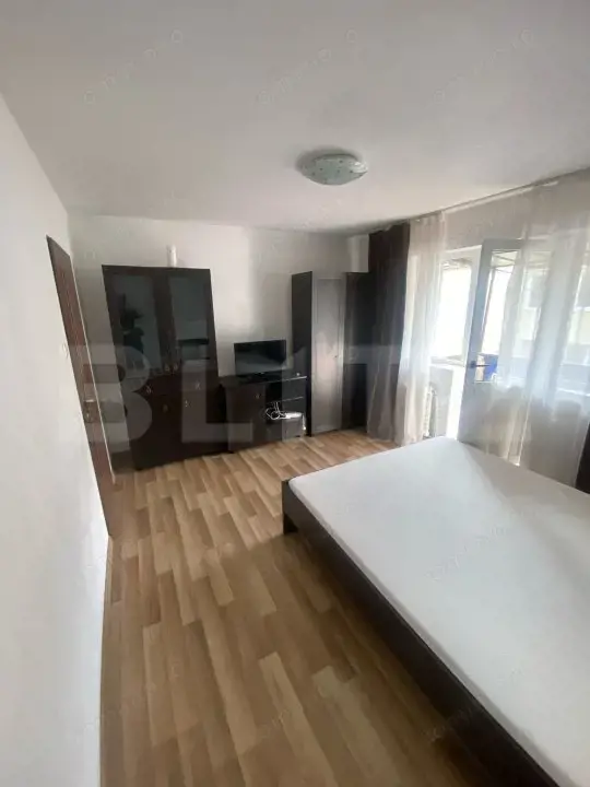 Apartament 2 camere, 50 mp, zona Decebal — fotografia 3
