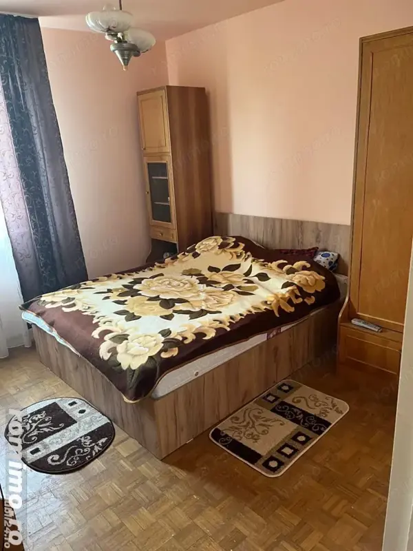 Apartament cu o camera zona Sagului