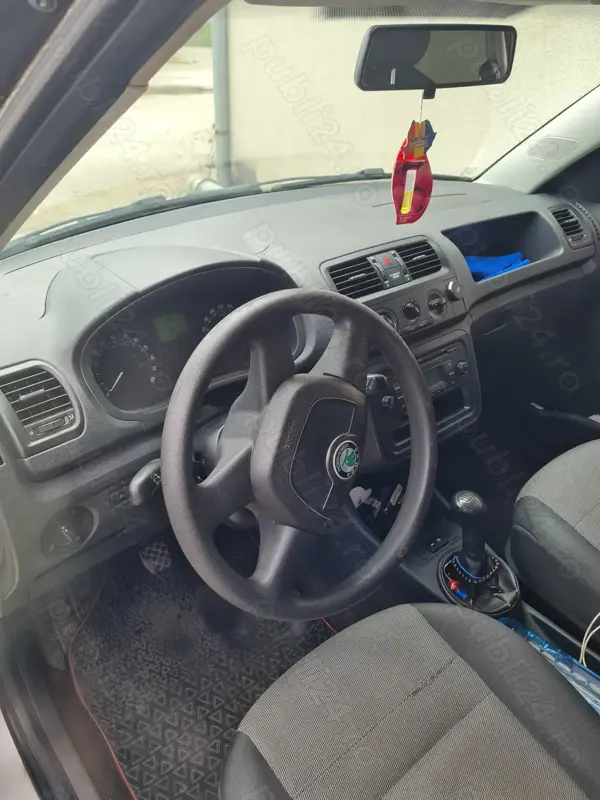 SKODA Roomster 2011 — imagine 8