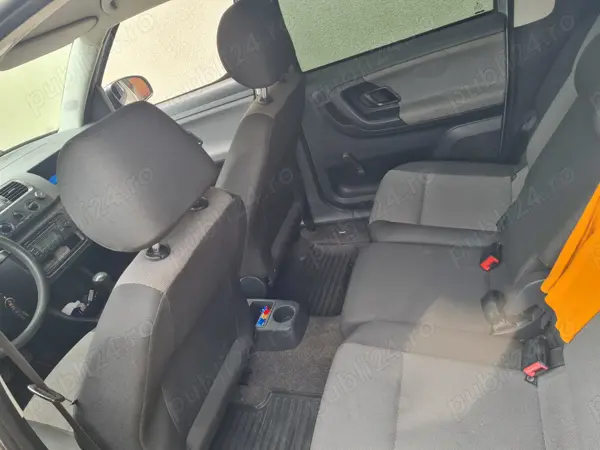 SKODA Roomster 2011 — imagine 10