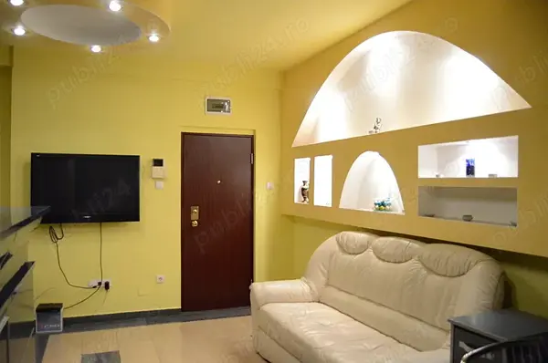 Apart. 2 camere bloc nou, Rogerius (zona Lacu Rosu), et. 3, cu garaj subteran, boxa, lift - 138000 E — fotografia 3