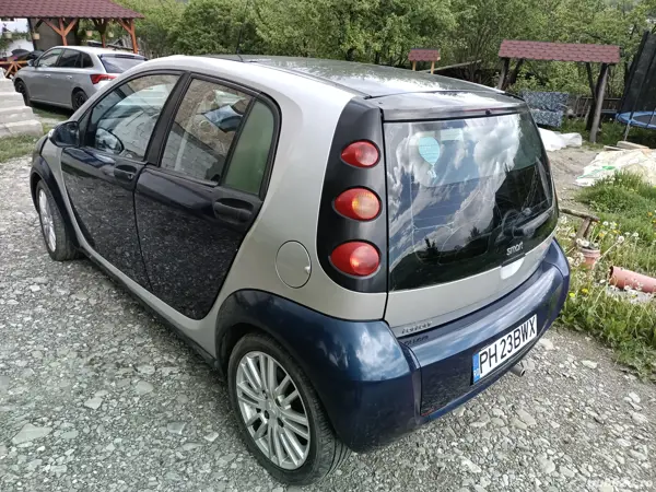 SMART Forfour 2004 — imagine 9