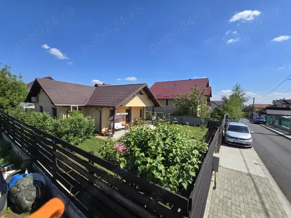 Casa single 4 camere, 560mp teren in zona Penny Market