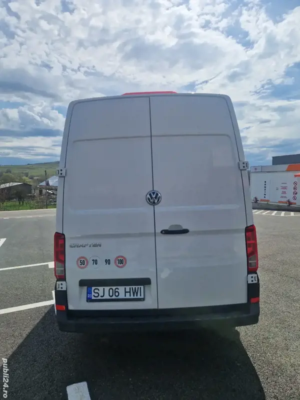VOLKSWAGEN Crafter 2018 — imagine 2