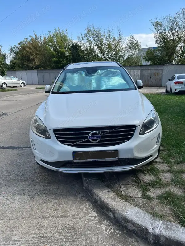 Vând Volvo XC 60