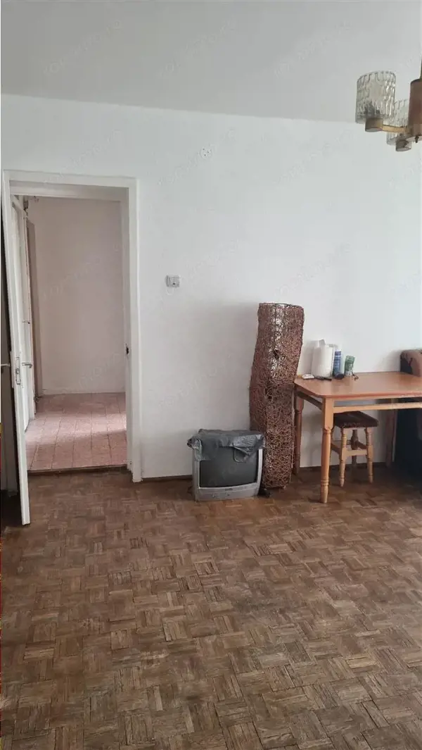 Apartament 2 camere, zona centrala — fotografia 3
