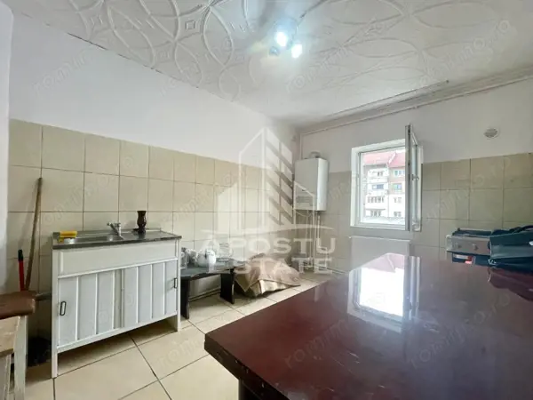 Apartament decomandat cu 3 camere - zona Centrala — fotografia 3