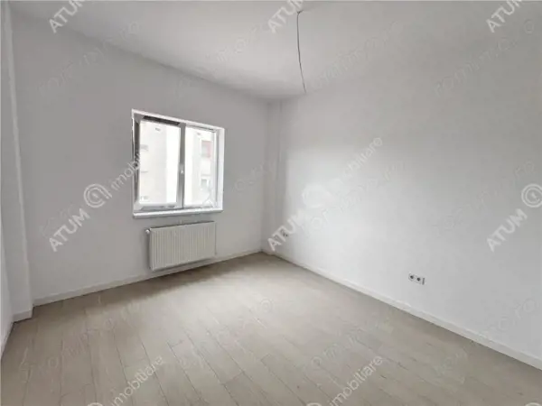 Apartament cu 3 camere decomandate 2 bai 2 balcoane in Sibiu — fotografia 3