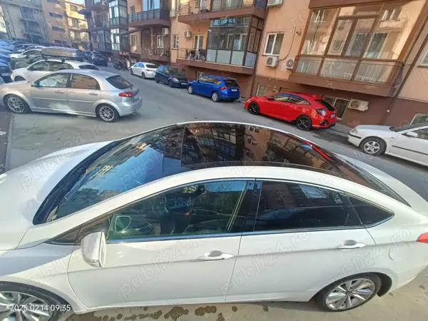 HYUNDAI i40 2012 — imagine 3