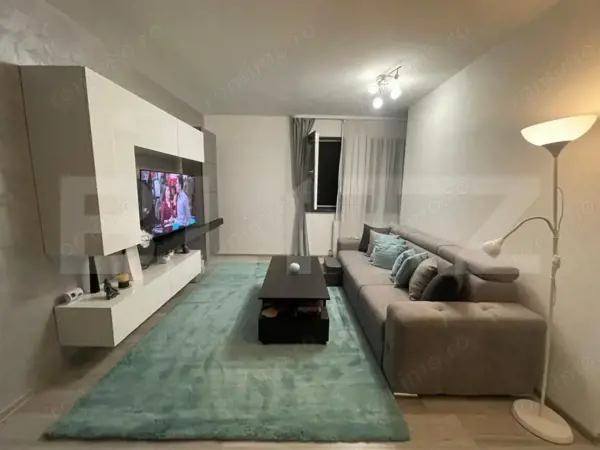 Studio modern, de vanzare, 40 mp , TUDOR — fotografia 1