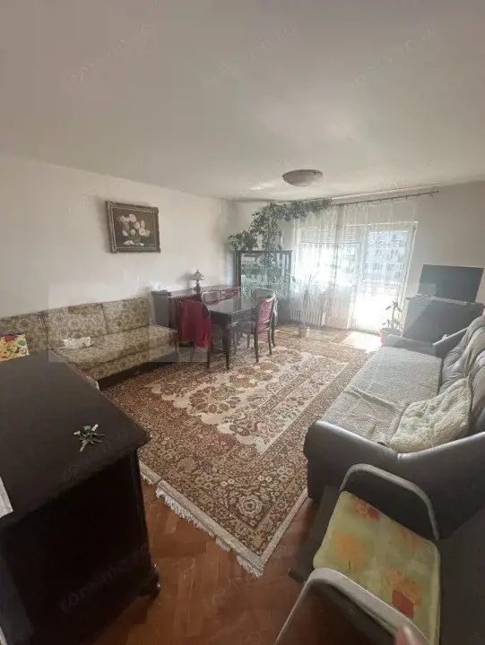 Apartament cu 2 camere, 64mp, zona Micro 17 — fotografia 1