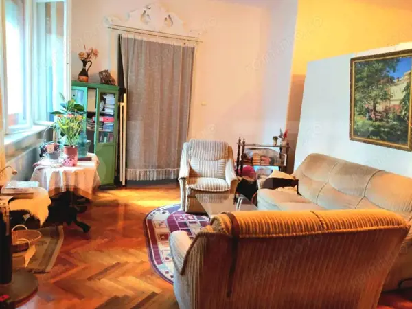 Apartament de vanzare, cu o camera, 73 mp, etaj 1, zona centrala — fotografia 1
