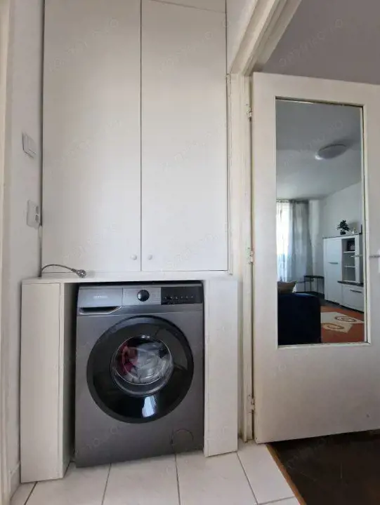 Vanzare apartament cu 2 camere, 48 mp, zona Garii, semidecomandat — fotografia 3