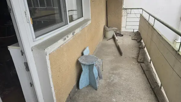 Vand apartament cu 3 camere in Deva, etaj 3, zona Gojdu (Zamfirescu), suprafata utila 72 mp — fotografia 3