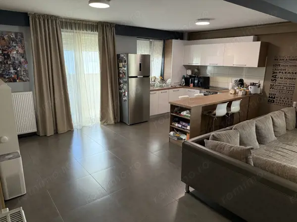 0%! Apartament cu 3 camere, 79mp + balcon de 36mp + Pod, zona Soarelui — fotografia 3