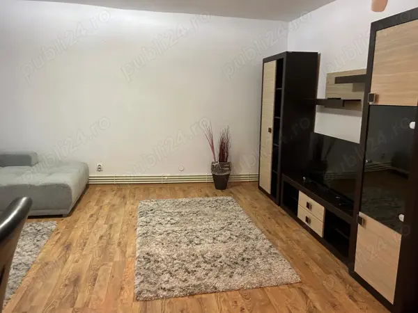 Apartament de vanzare — fotografia 1