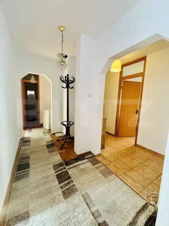 Apartament de vanzare, total decomandat, cu 4 camere, 79 mp, zona Girocului — fotografia 3