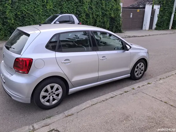 VOLKSWAGEN Polo 2011 — imagine 4