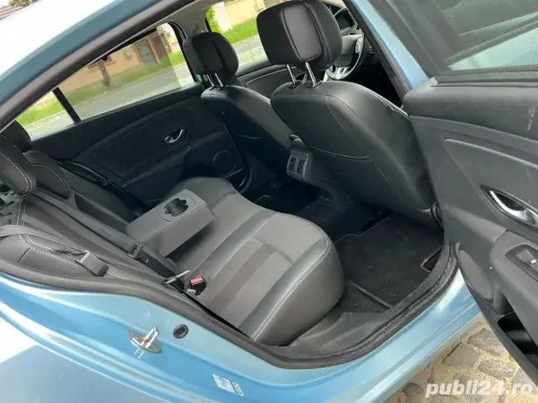 RENAULT Fluence 2012 — imagine 9