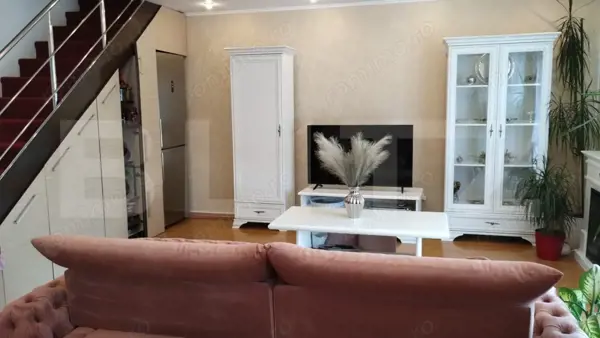 Apartament de vanzare, cu 3 camere, 120 mp, etaj 5, mobilat și utilat — fotografia 2