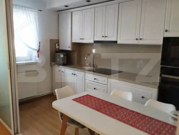 Apartament de vanzare, cu 3 camere, 120 mp, etaj 5, mobilat și utilat — fotografia 3