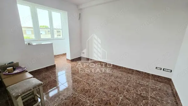 Apartament cu 2 camere de vanzare, centrala proprie, zona Dacia — fotografia 1