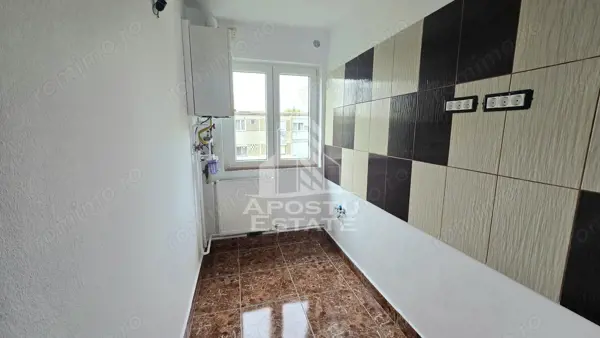 Apartament cu 2 camere de vanzare, centrala proprie, zona Dacia — fotografia 3