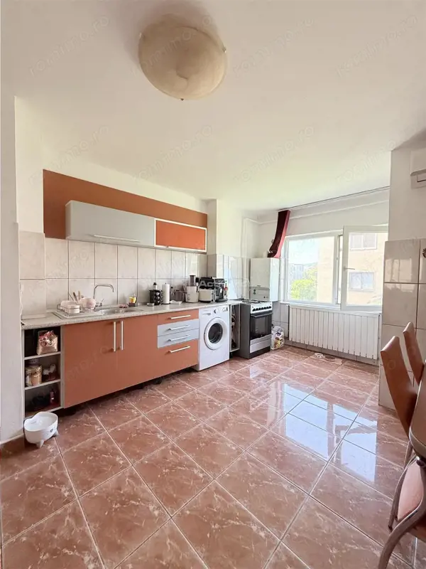 2 camere - Kogalniceanu - Etaj 3 — fotografia 1