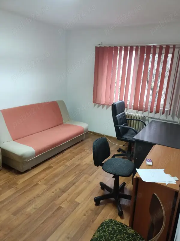 De inchiriat 2 camere in Manastur — fotografia 3