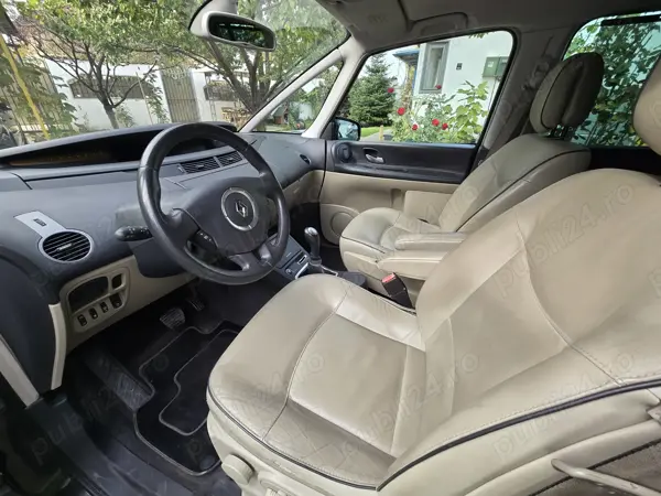 RENAULT Espace 2010 — imagine 3