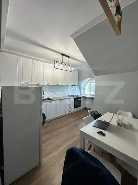 Apartament cu 2 camere, 56 mp, mobilat, utilat, view superb, zona Gruia — fotografia 3