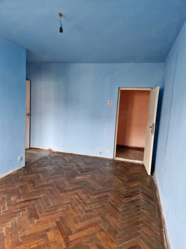 Apartament de vanzare - 2 camere, Petrosani, Str. Aviatorilor, bloc 1 — fotografia 3