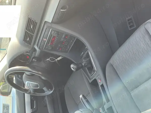 AUDI A4 2008 — imagine 13