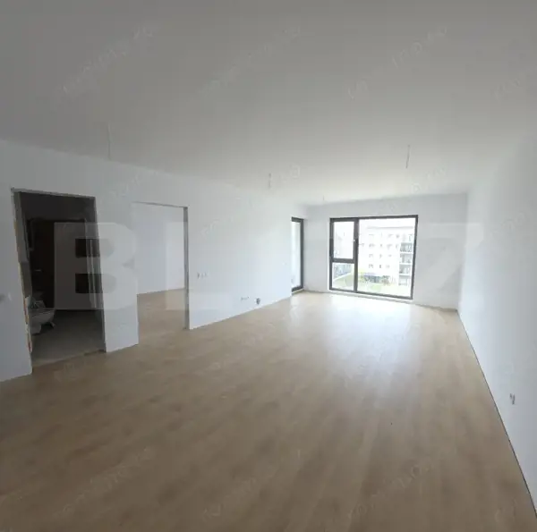 Apartament de 2 camere, Calea Moldovei, Bloc nou, parter — fotografia 1