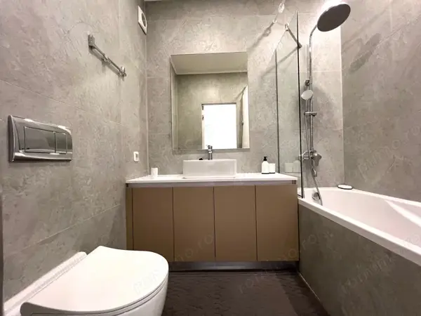 Garsoniera de inchiriat in zona Vlahuta — fotografia 3